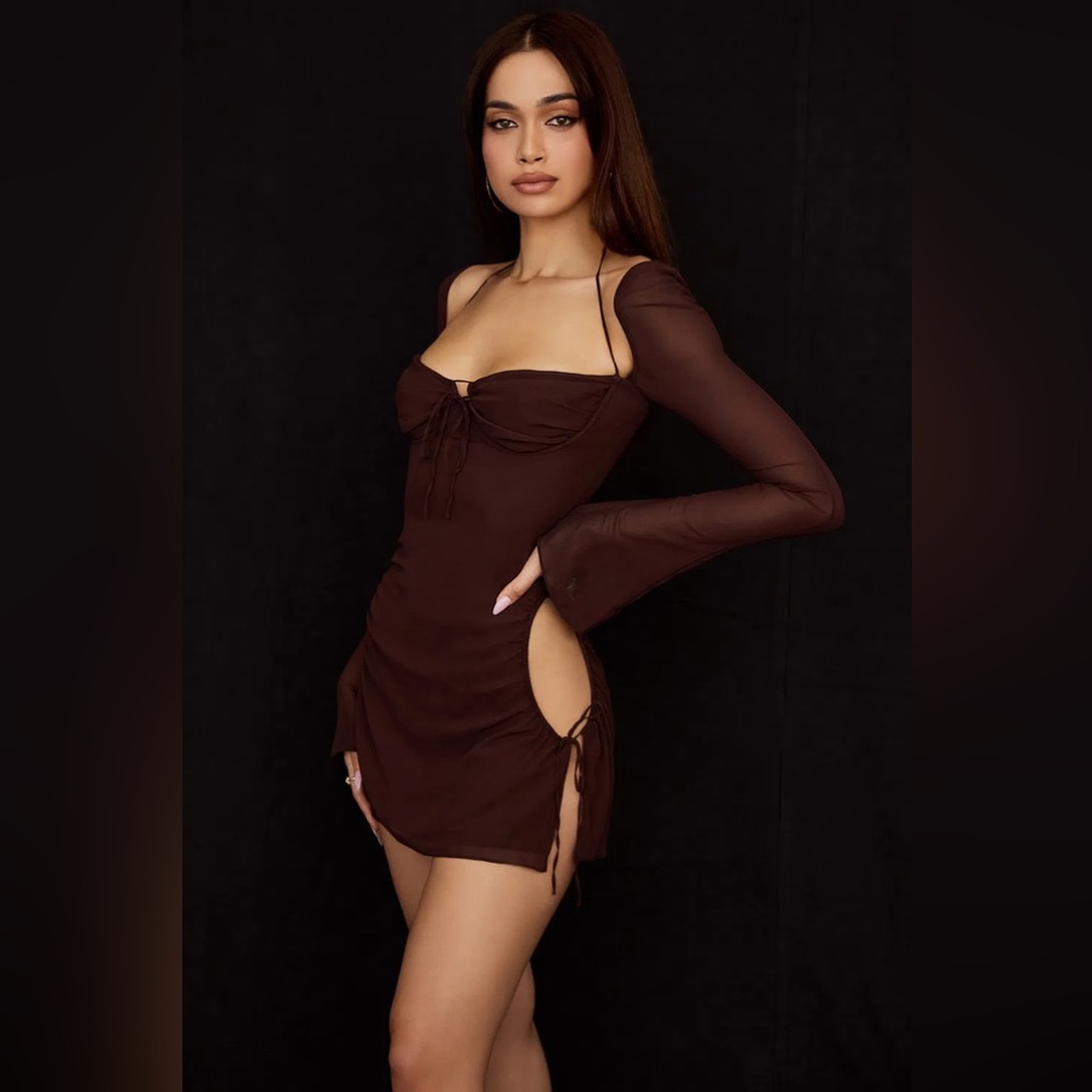 NWT HOUSE OF CB Baby Halter Long Sleeve Minidress in Chocolate